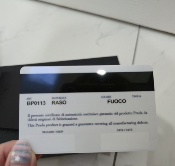 BNIB Authentic Prada Red Satin Box Clutch Bag - Picture 3 of 13